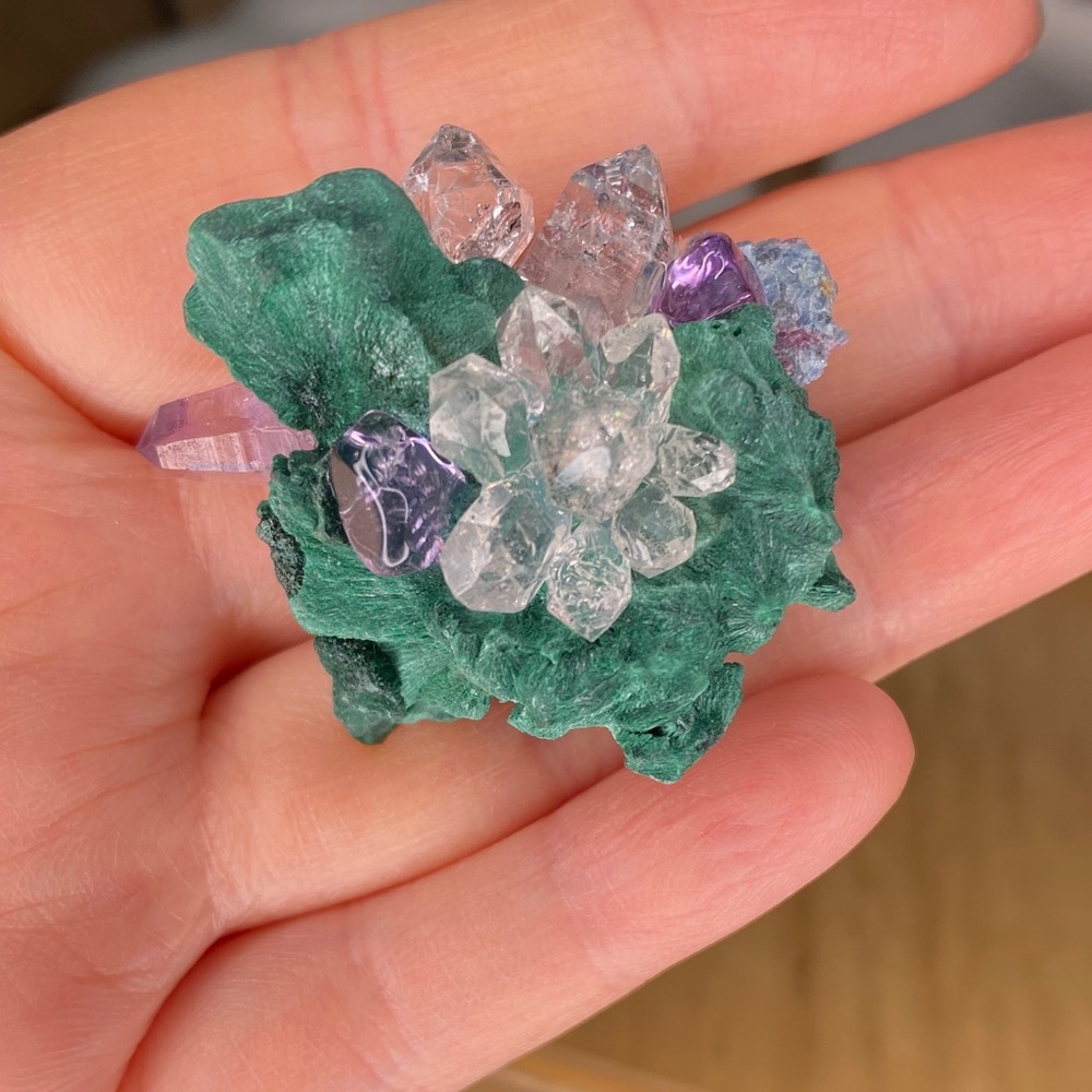 Green Crystal Cluster Statement Ring With Clear A… - image 3